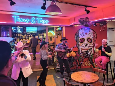 Tacos N Tapas